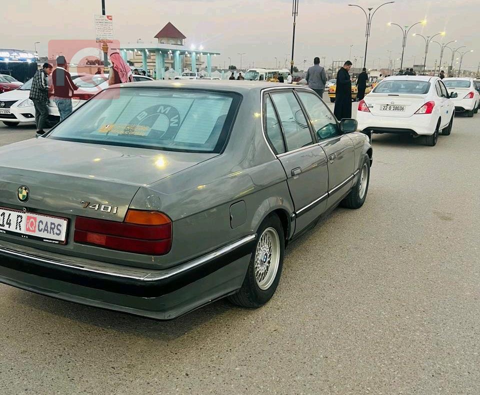 بي ام دبليو الفئة 7